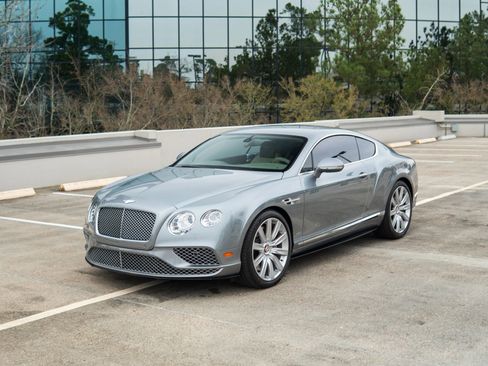 Used 2017 Bentley Continental GT V8 S image 4