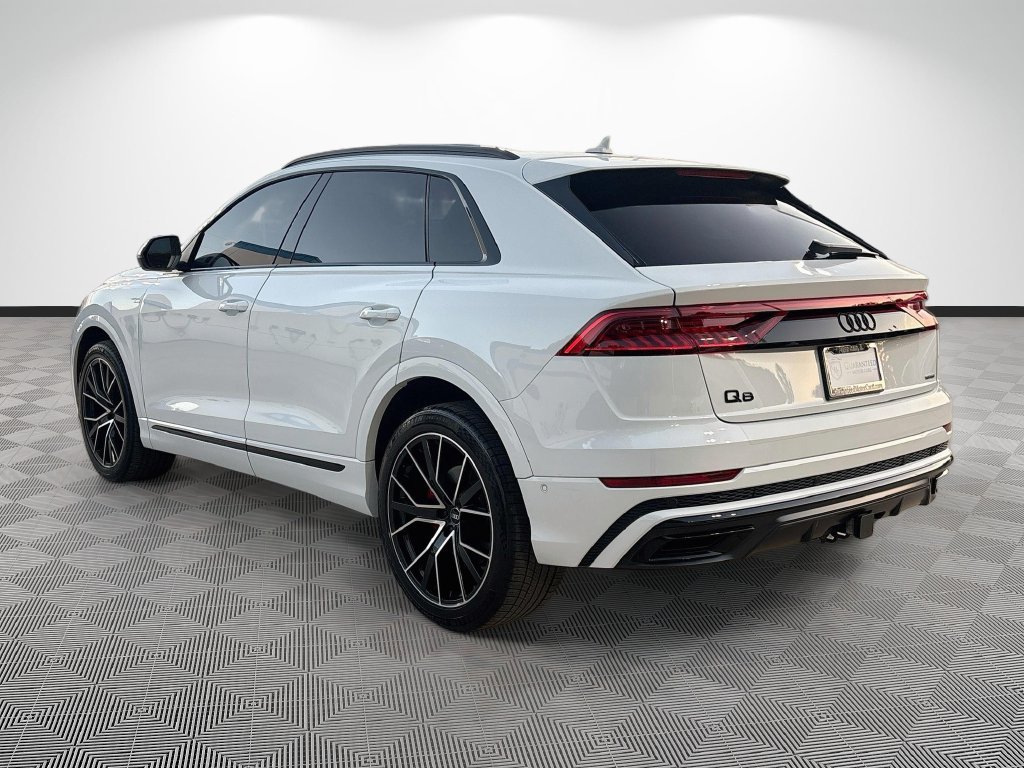 Used 2021 Audi Q8 Prestige w/ Prestige Package AWD/4WD image 7