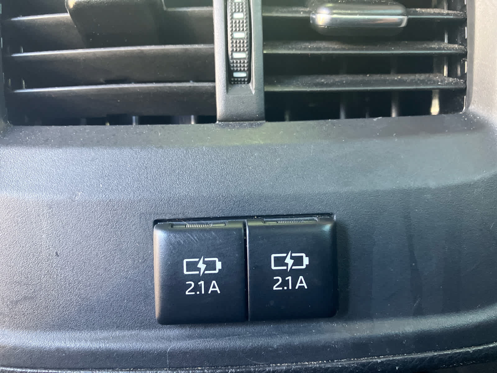 Used 2019 Toyota Avalon XLE w/ Moonroof Package FWD image 31