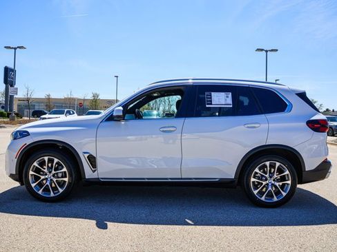 Used 2026 BMW X5 xDrive40i image 8
