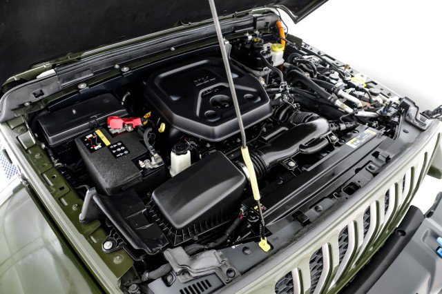 Used 2023 Jeep Wrangler Unlimited Sahara w/ Cold Weather Group AWD/4WD image 52