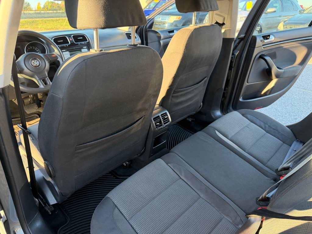 Used 2010 Volkswagen Jetta S FWD image 26