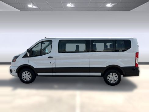 Used 2024 Ford Transit 350 XLT RWD image 2