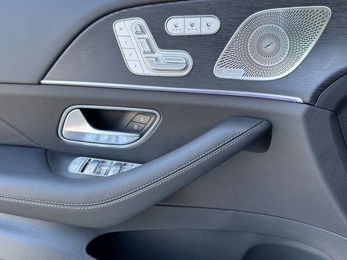 New 2026 Mercedes-Benz GLE 450e 4MATIC image 12