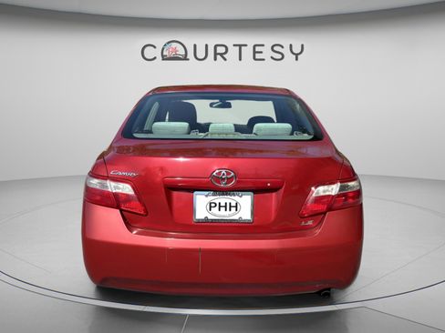 Used 2009 Toyota Camry SE FWD image 6