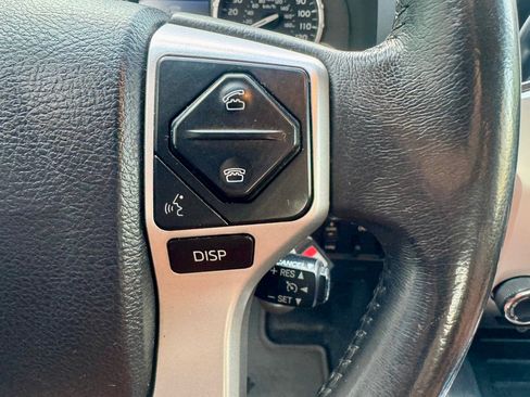 Used 2017 Toyota Tundra 1794 Edition image 31