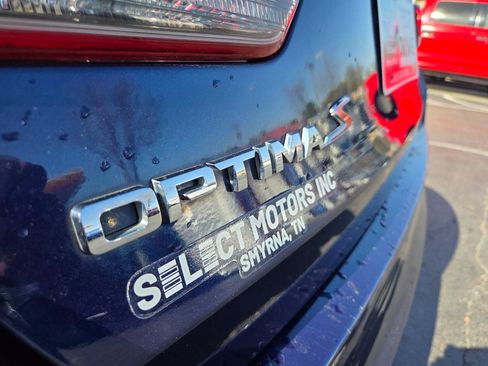 Used 2018 Kia Optima S w/ Pano Sport Package image 9