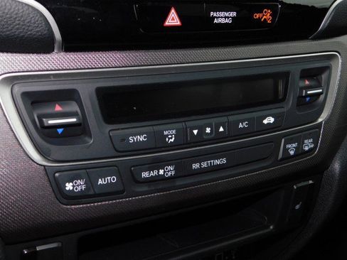 Used 2022 Honda Ridgeline RTL-E image 25