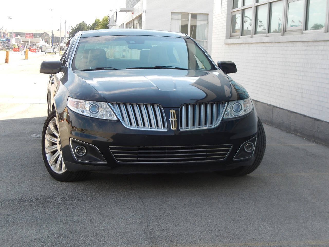 Used 2011 Lincoln MKS AWD w/ 102A Rapid Spec Order Code image 5