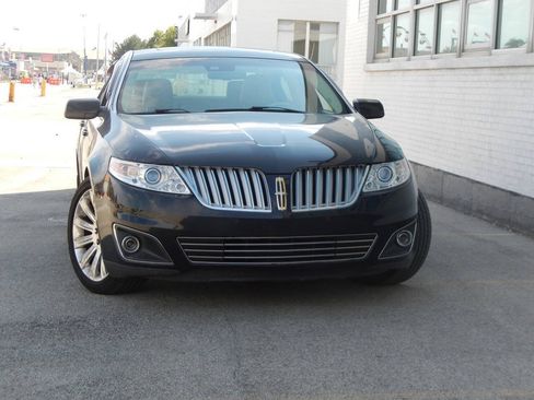 Used 2011 Lincoln MKS AWD w/ 102A Rapid Spec Order Code image 5