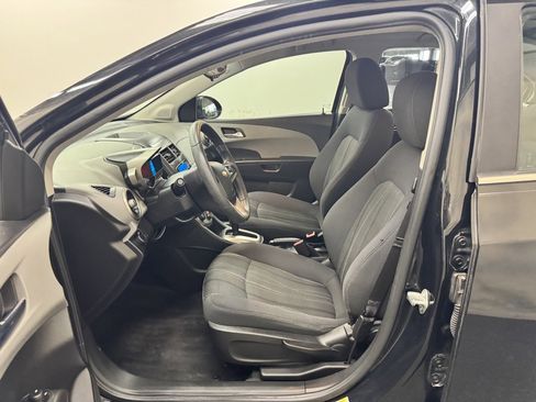 Used 2013 Chevrolet Sonic LT image 14