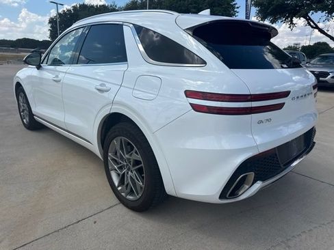 Used 2025 Genesis GV70 2.5T AWD/4WD image 4