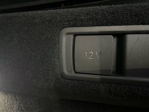 Used 2022 BMW X5 sDrive40i w/ M Sport Package image 34