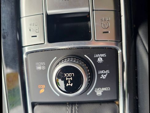 Used 2020 Kia Telluride EX w/ EX Premium Package image 26