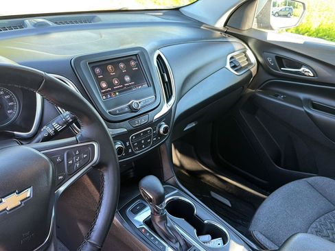 Used 2024 Chevrolet Equinox LT w/ LPO, Floor Liner Package AWD/4WD image 18