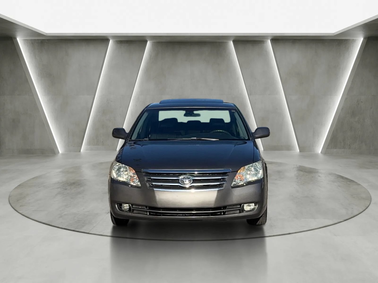 Used 2005 Toyota Avalon Touring FWD image 8