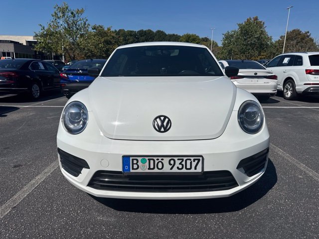 Used 2018 Volkswagen Beetle 2.0T S FWD image 1