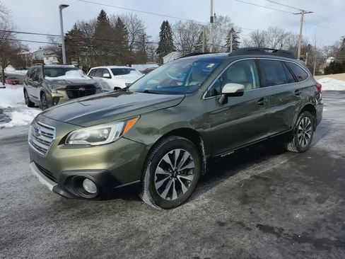 Used 2017 Subaru Outback 3.6R Limited image 4