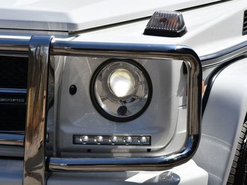 Used 2016 Mercedes-Benz G 63 AMG 4MATIC image 4