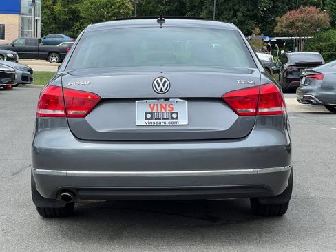 Used 2015 Volkswagen Passat 1.8T SE FWD image 6