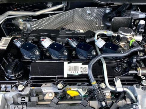 Certified 2025 Toyota Corolla Cross L FWD image 32