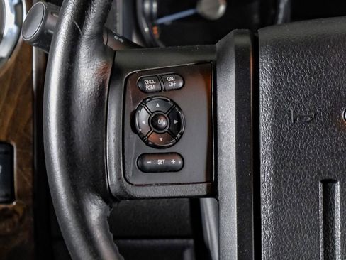 Used 2016 Ford F250 Platinum w/ FX4 Off-Road Package image 17