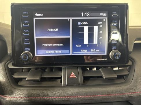 Used 2021 Toyota RAV4 SE image 15