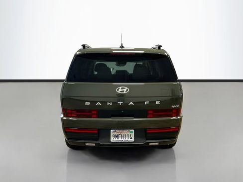 Used 2024 Hyundai Santa Fe SEL FWD image 6