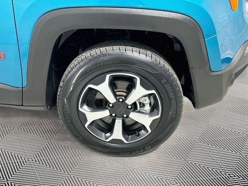 Used 2022 Jeep Renegade Trailhawk w/ Sun/Sound Group AWD/4WD image 23