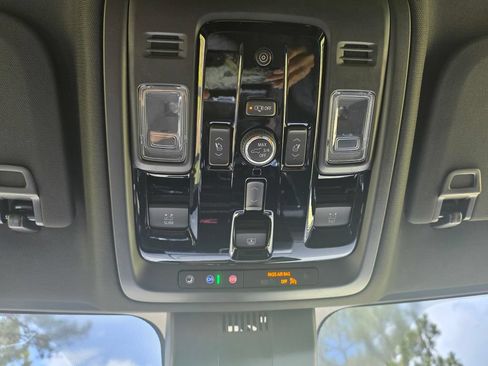 New 2026 GMC Yukon Denali w/ Advanced Technology Package RWD image 33