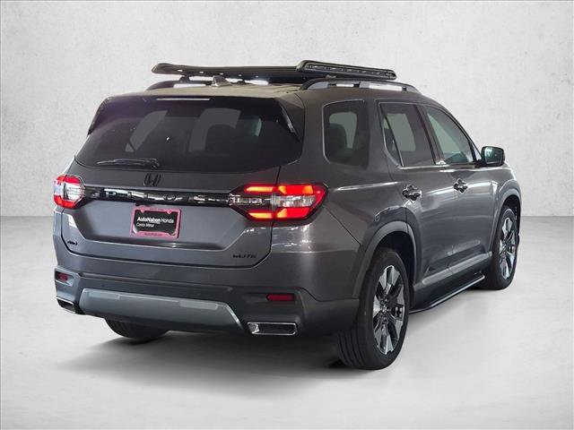 New 2026 Honda Pilot Elite image 2