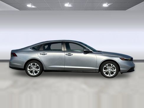 New 2026 Honda Accord LX image 7
