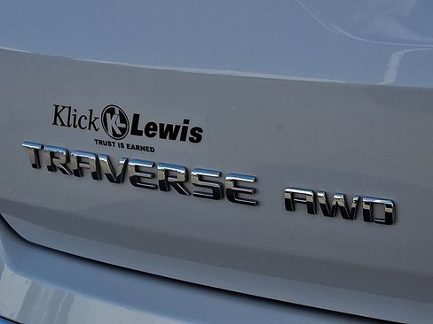 Used 2021 Chevrolet Traverse Premier AWD/4WD image 33