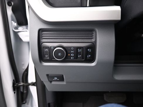 New 2026 Ford F350 XLT w/ XLT Premium Package image 12