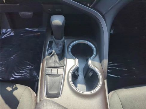 Certified 2022 Toyota Camry LE FWD image 14