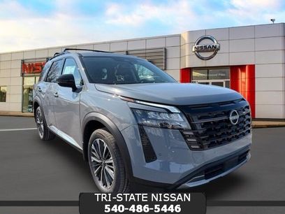 New 2026 Nissan Pathfinder Platinum w/ Cargo Package