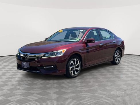 Used 2017 Honda Accord EX-L image 4