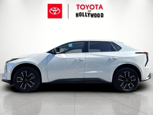 New 2026 Toyota bZ FWD image 9