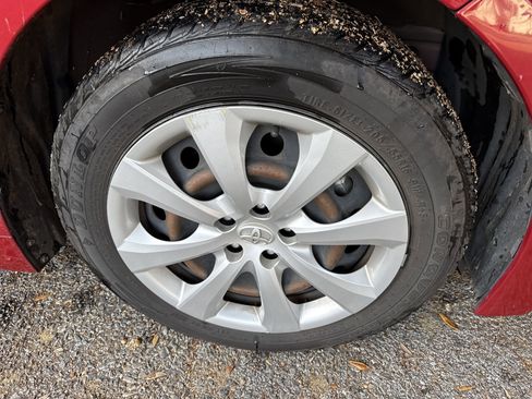 Used 2020 Toyota Corolla LE image 33