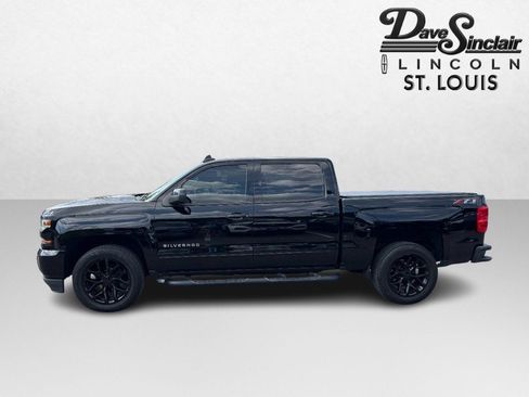 Used 2018 Chevrolet Silverado 1500 LT w/ All Star Edition AWD/4WD image 6