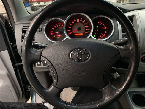 Used 2010 Toyota Tacoma 4x4 Double Cab image 20