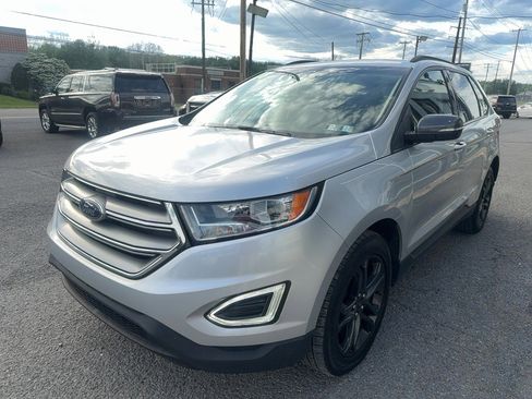 Used 2018 Ford Edge SEL w/ Equipment Group 201A AWD/4WD image 4