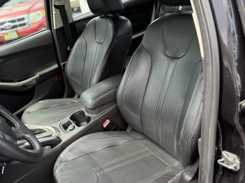 Used 2012 Ford Focus SEL image 11