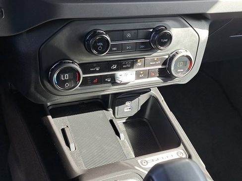 Certified 2025 Ford Bronco Big Bend image 32