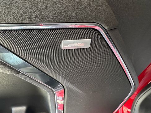 Used 2024 GMC Sierra 1500 SLT w/ SLT Premium Plus Package AWD/4WD image 19