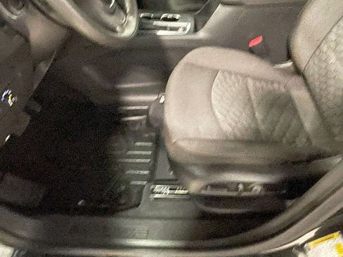 Used 2020 Chevrolet Equinox LT w/ LPO, Blackout Package image 21