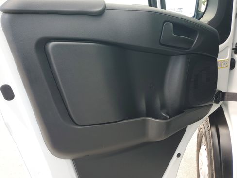 Used 2026 RAM ProMaster 2500 w/ Convenience Group FWD image 27