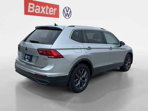 Certified 2022 Volkswagen Tiguan SE AWD/4WD image 14