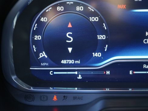 Used 2023 Chevrolet Tahoe High Country image 13