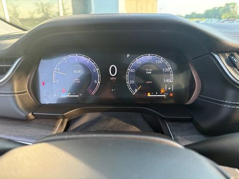 Used 2021 Jeep Grand Cherokee L Limited w/ Luxury Tech Group II AWD/4WD image 5
